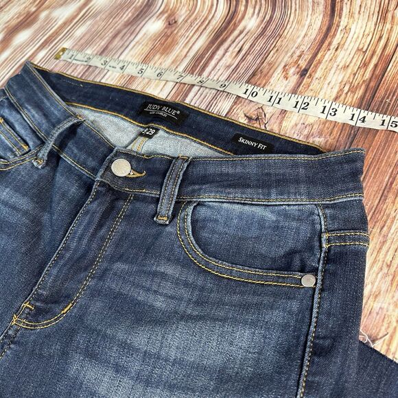 Judy Blue SKINNY FIT Juniors Size 9/29 Mid Rise Raw Hem Jeans Denim Pants 29x28 - Picture 6 of 12